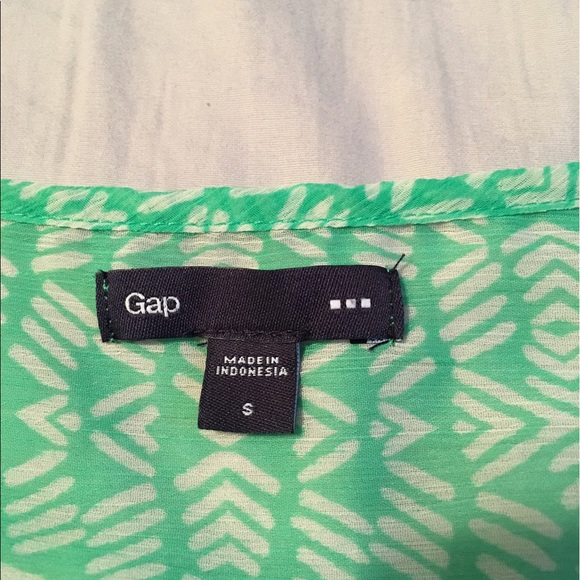 Cute tank - Picture 2 of 4