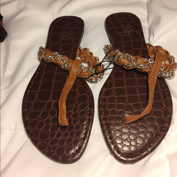 Sandals - Picture 3 of 4