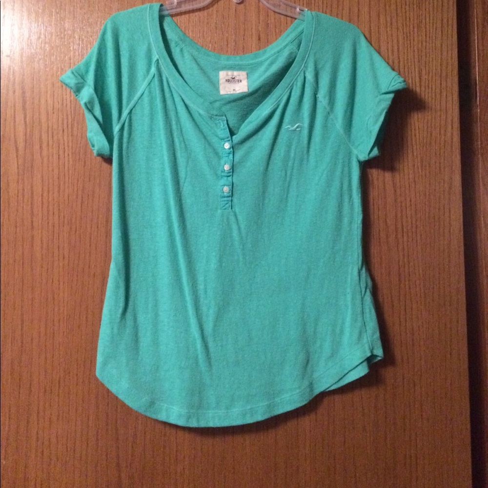 Hollister henley