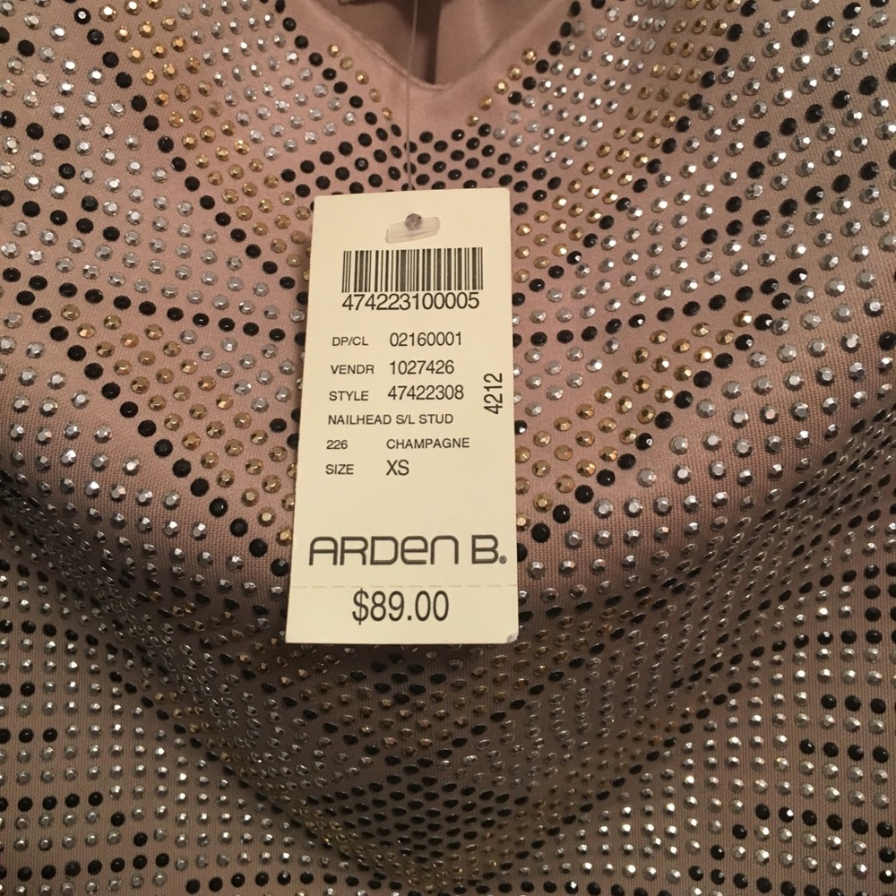 Dress - Picture 3 of 5