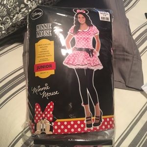 Minnie Mouse Halloween costume