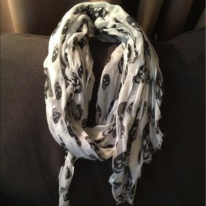 Cotton On black and white skull scarf