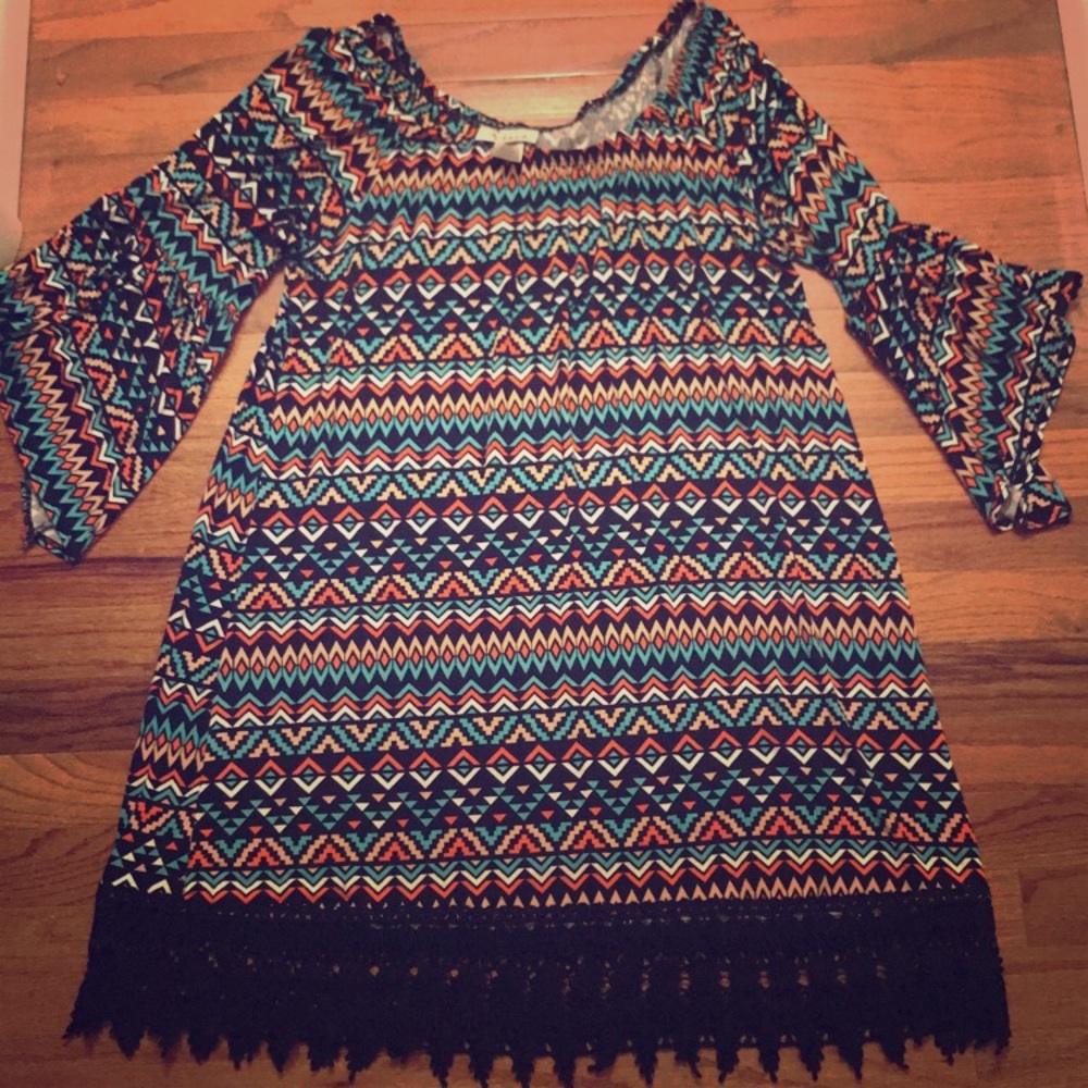 Geometric Lace Trim Dress
