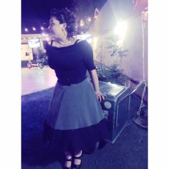 Meet your Posher, Leslie damaris - Picture 1 of 1