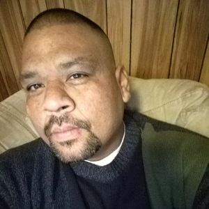 Meet your Posher, Ismael