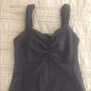 Black fitted lululemon tank. Size 2