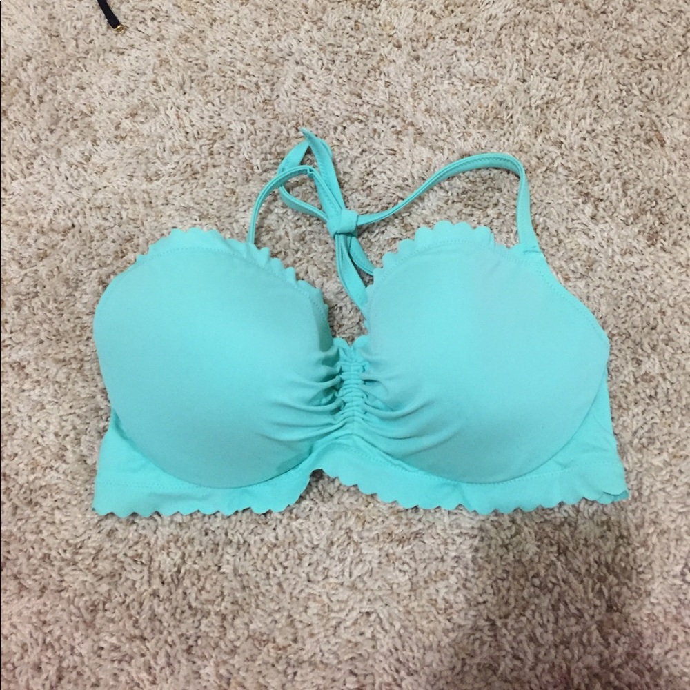VS 36C bathing suit top