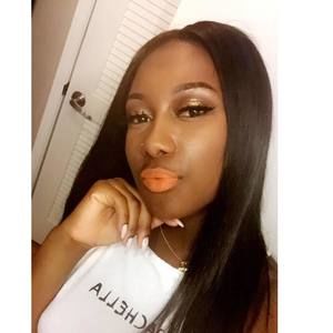 Meet your Posher, Danelle