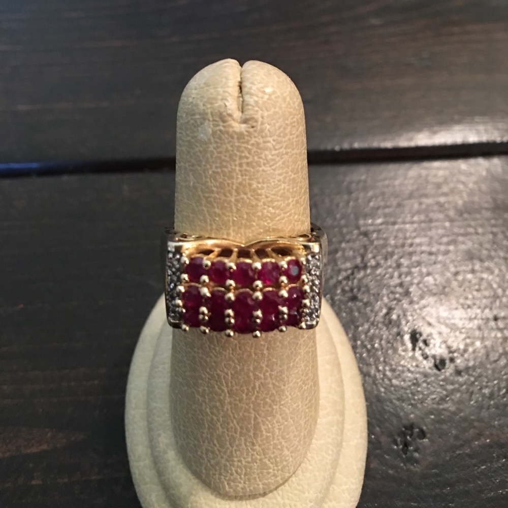 Gold and Ruby Rhinestone Ring