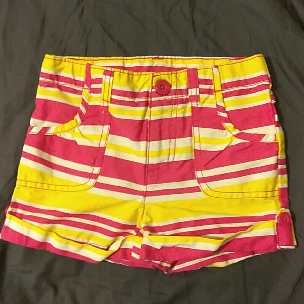 Girls shorts 4t