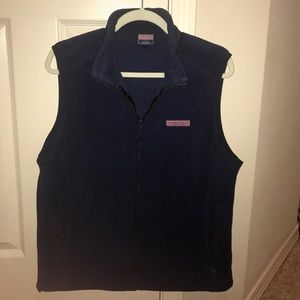 Vineyard Vines Navy Fleece vest. Size Small