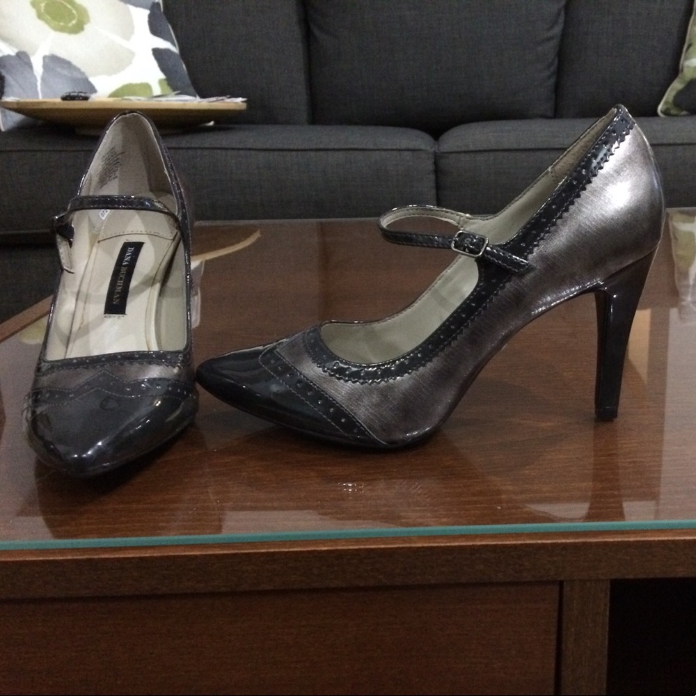 Dana Buchman patent leather mary jane heels