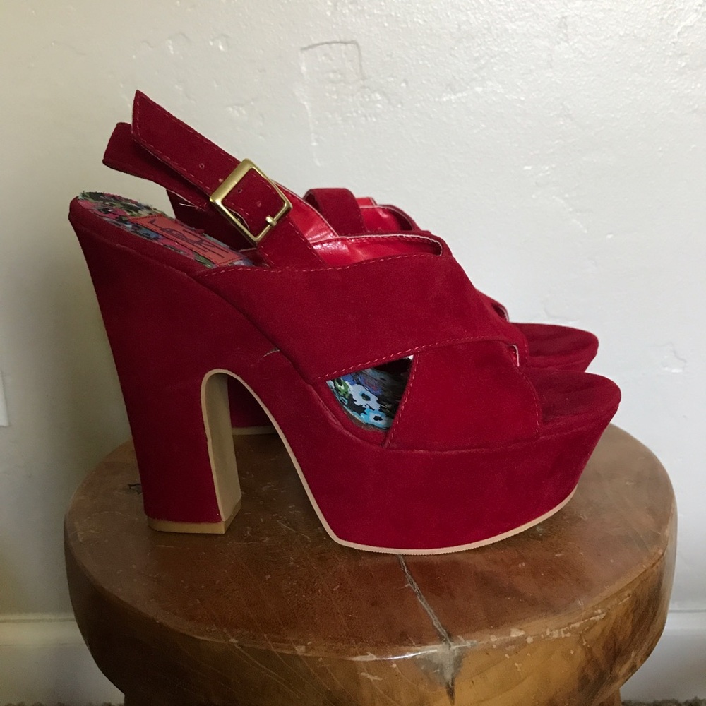 Red Velvety Platform Heels
