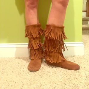 Minnetonka flap boots