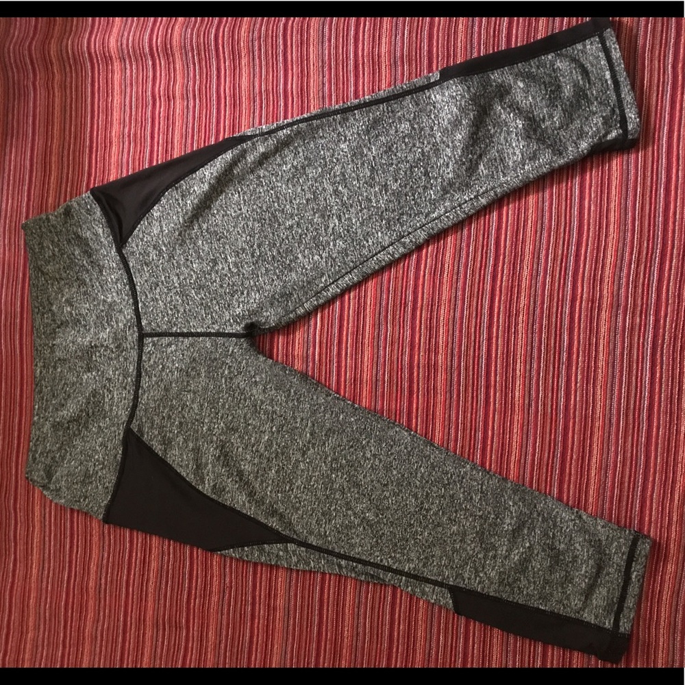 Workout capris