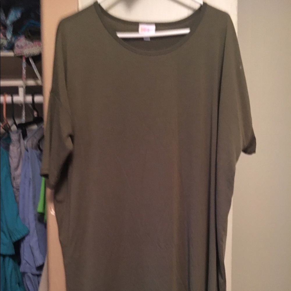 Lularoe top