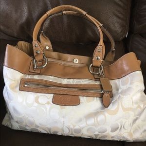 Coach Signature Series Penelope Bag