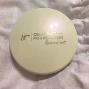 Celebration foundation illumination in light