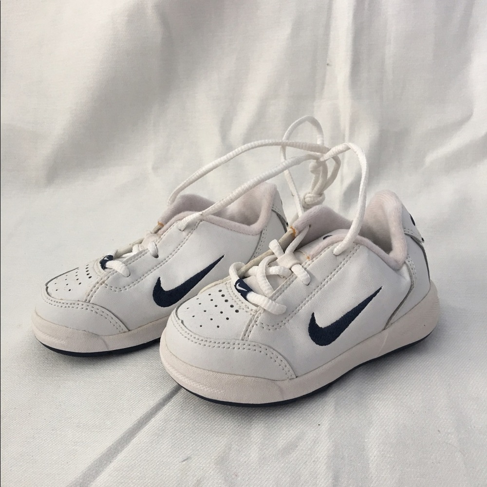 Nike sneakers - Toddler size 6C