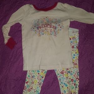 Girls 2t two price pajama set