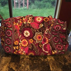Vera Bradley Lg Duffle Bag