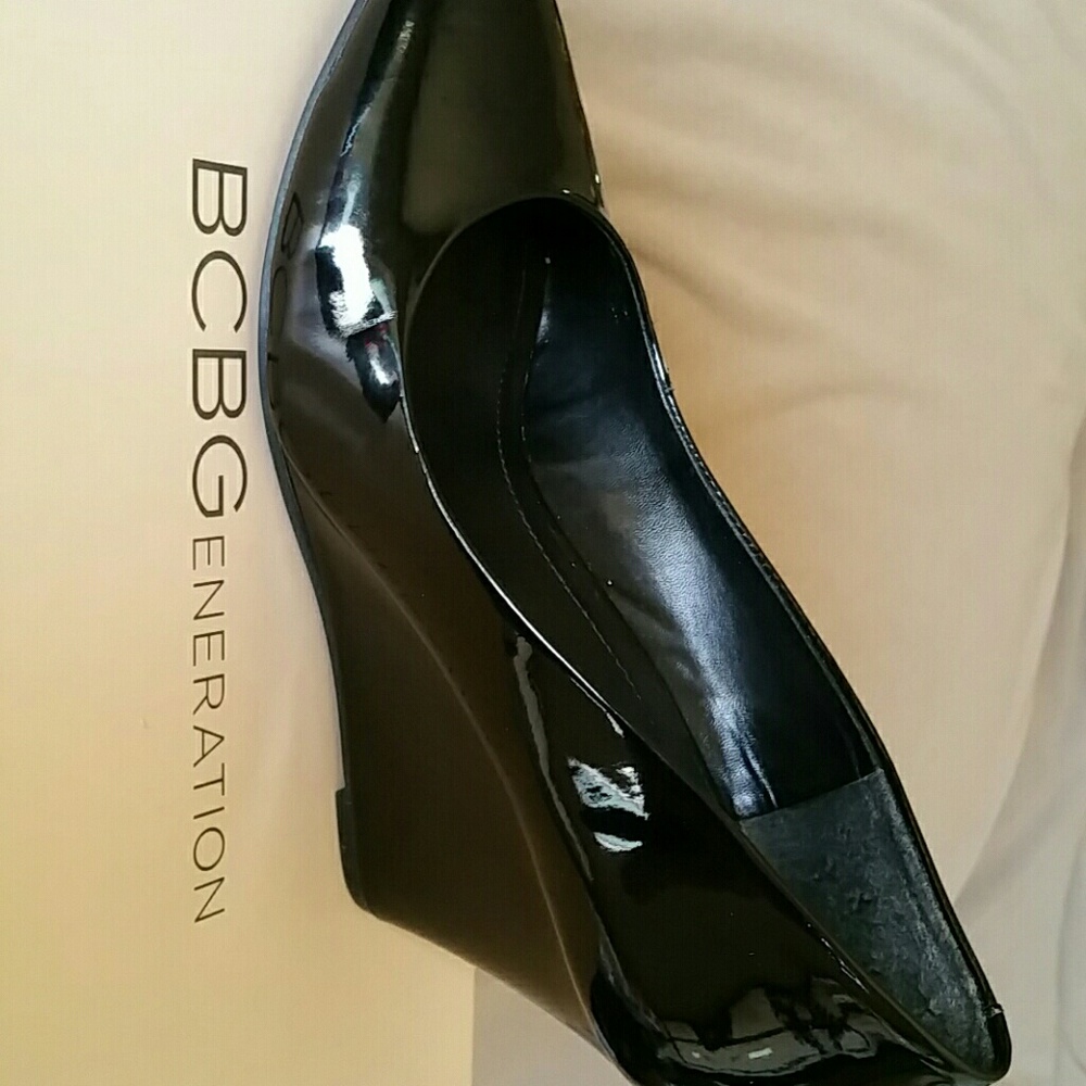 BCBG wedge slip on shoes