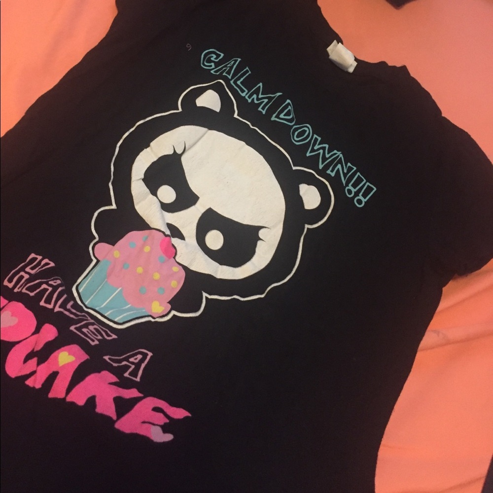 "Calm down eat a cupcake" black tshirt
