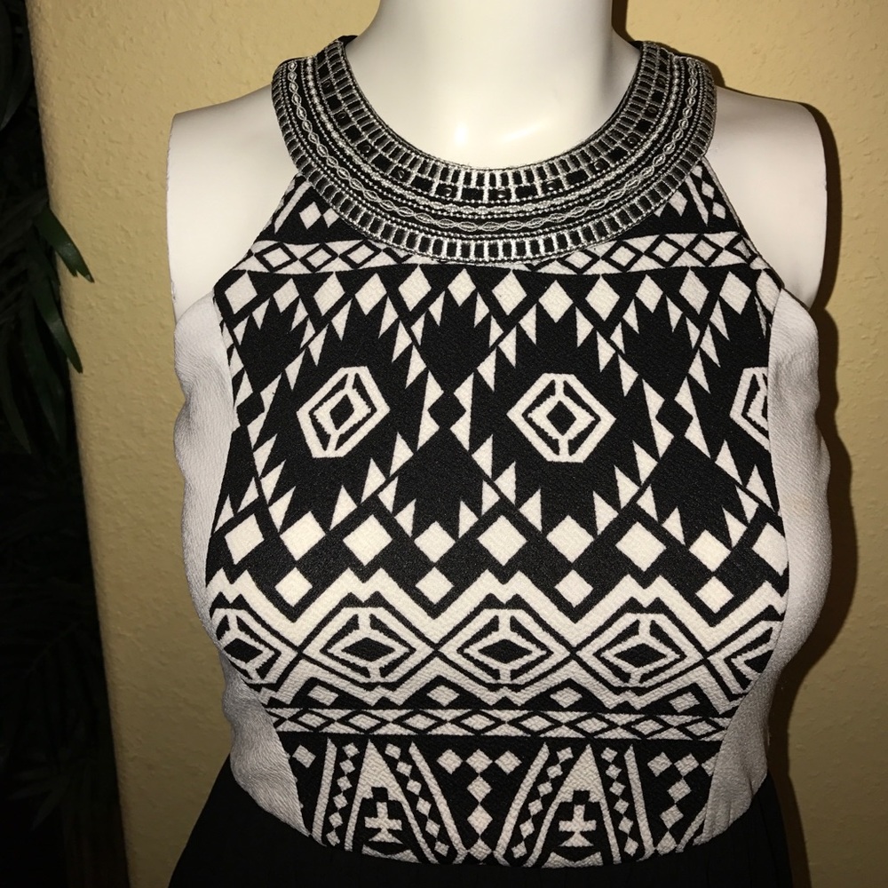 BCX DRESS - Picture 2 of 3