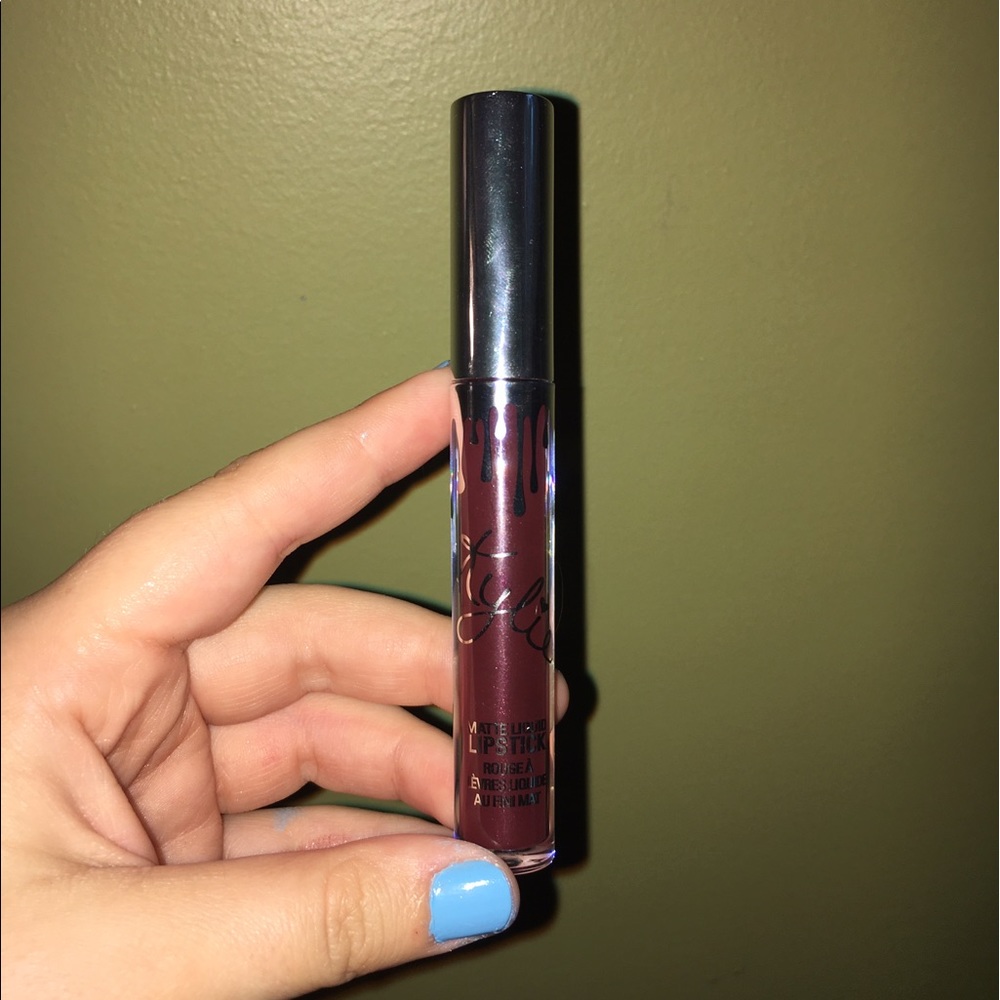 Kylie Cosmetics brand new never used "Vixen"