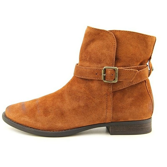 Sam Edelman Shoes - NWOT Sam Edelman Malone brown suede short boots 6