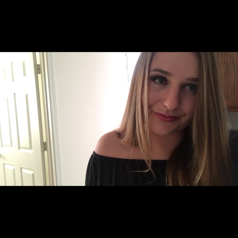 Meet your Posher, Rachel