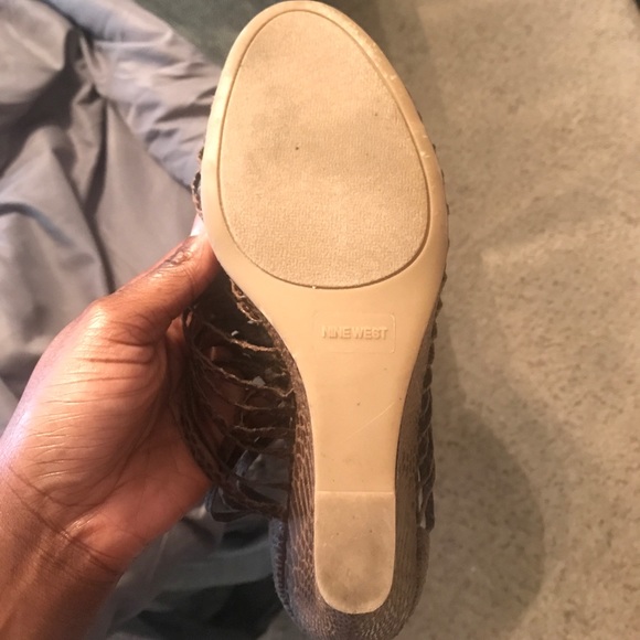 NINE WEST SIZE 11 WEDGES - Picture 5 of 5
