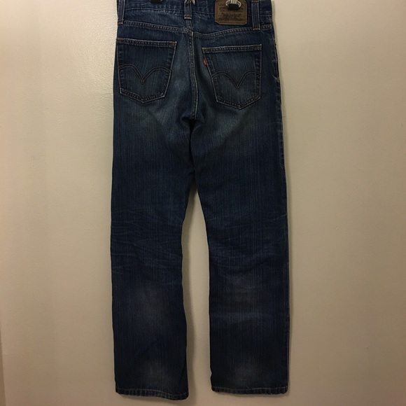 Levi Jeans - Picture 2 of 5