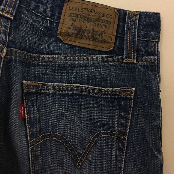 Levi Jeans - Picture 3 of 5