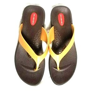 Okabashi Gold and brown Thongs