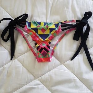 Billabong bikini bottoms