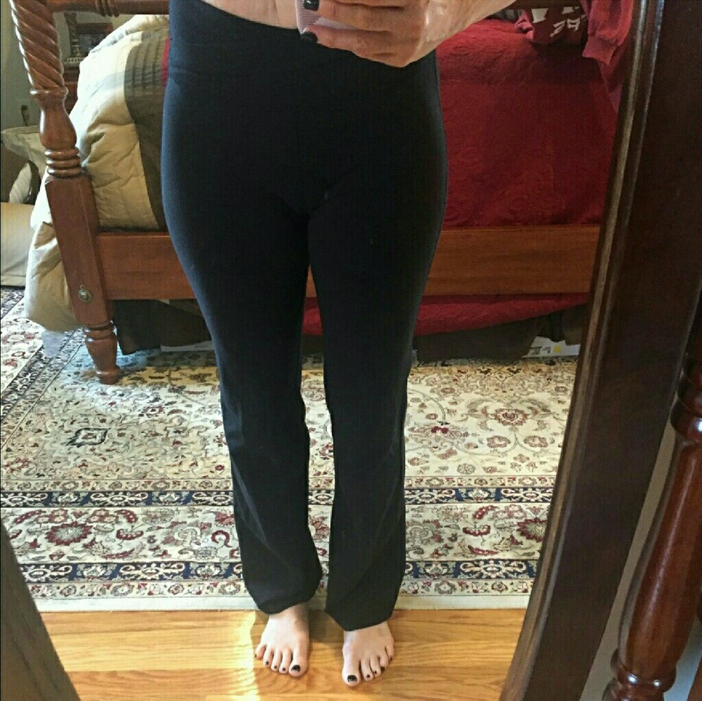 Lululemon yoga pants