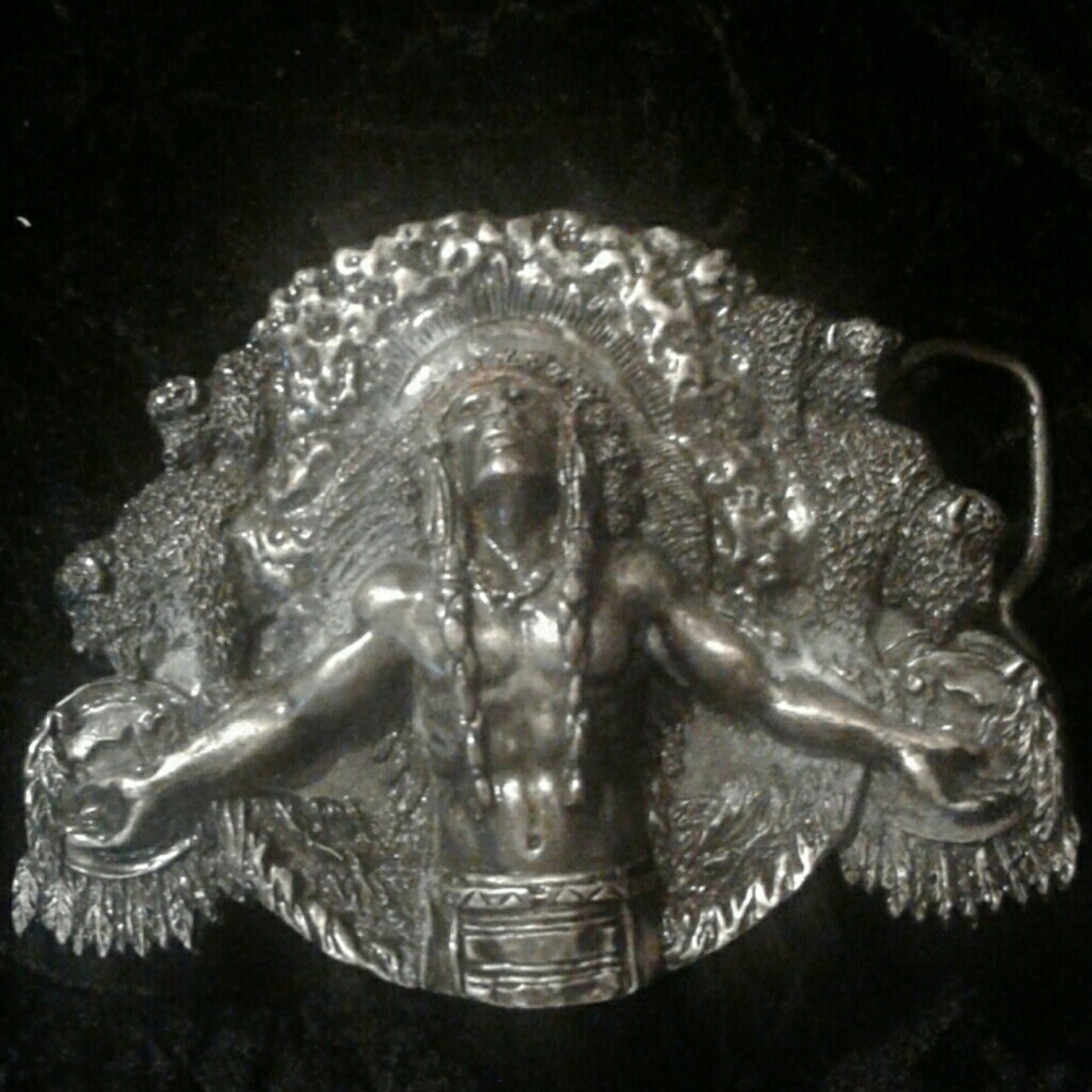 Belt buckle