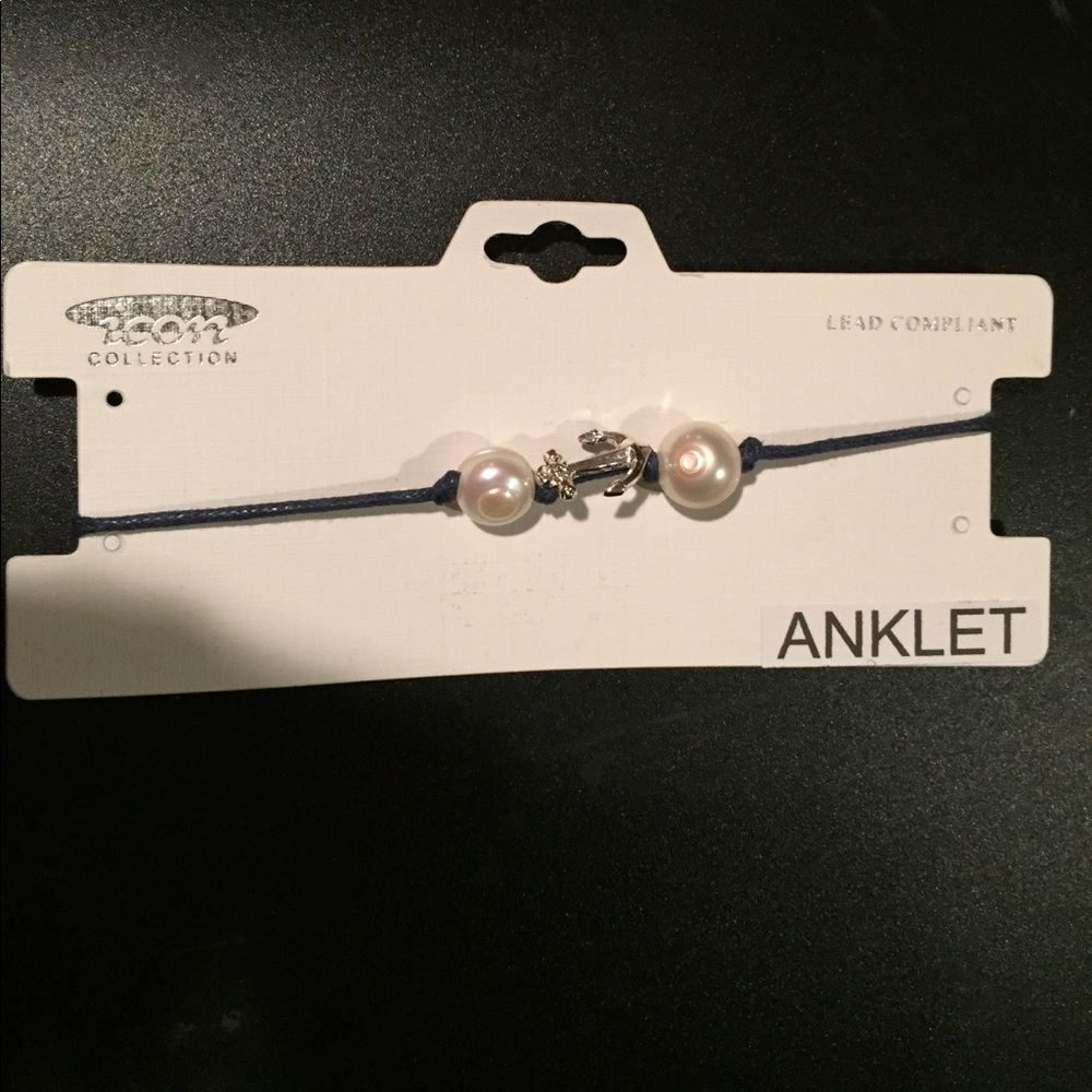 Anchor and pearl ankle bracelet