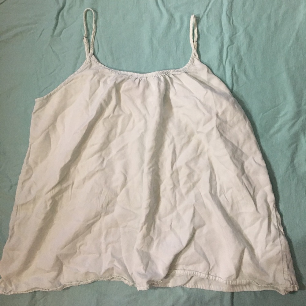 Pale chambray Gap flowy tank