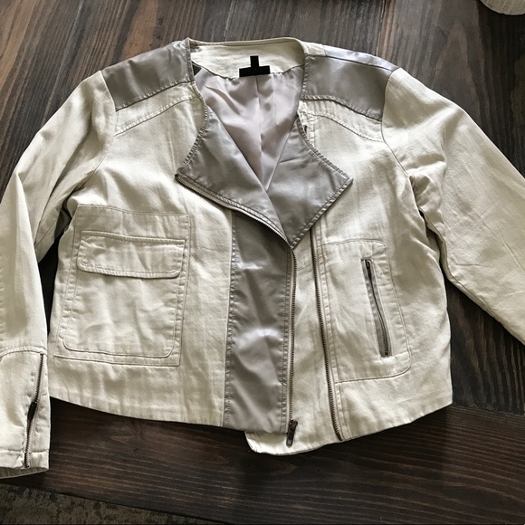 ❗️New APT. 9 Moto Jacket ❗️ - Picture 7 of 8