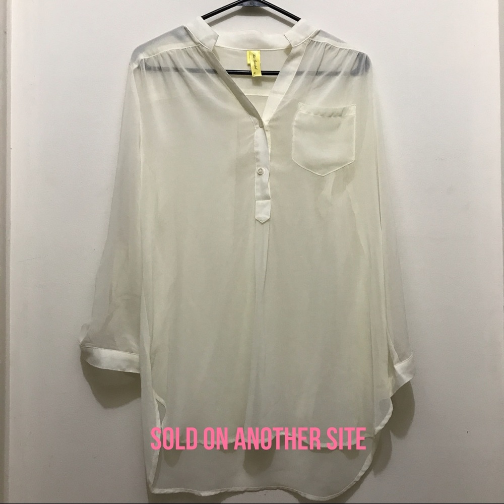 Bee Stitched White Tunic Blouse