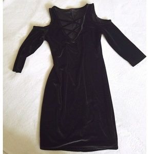 *Reposh* black velvet dress