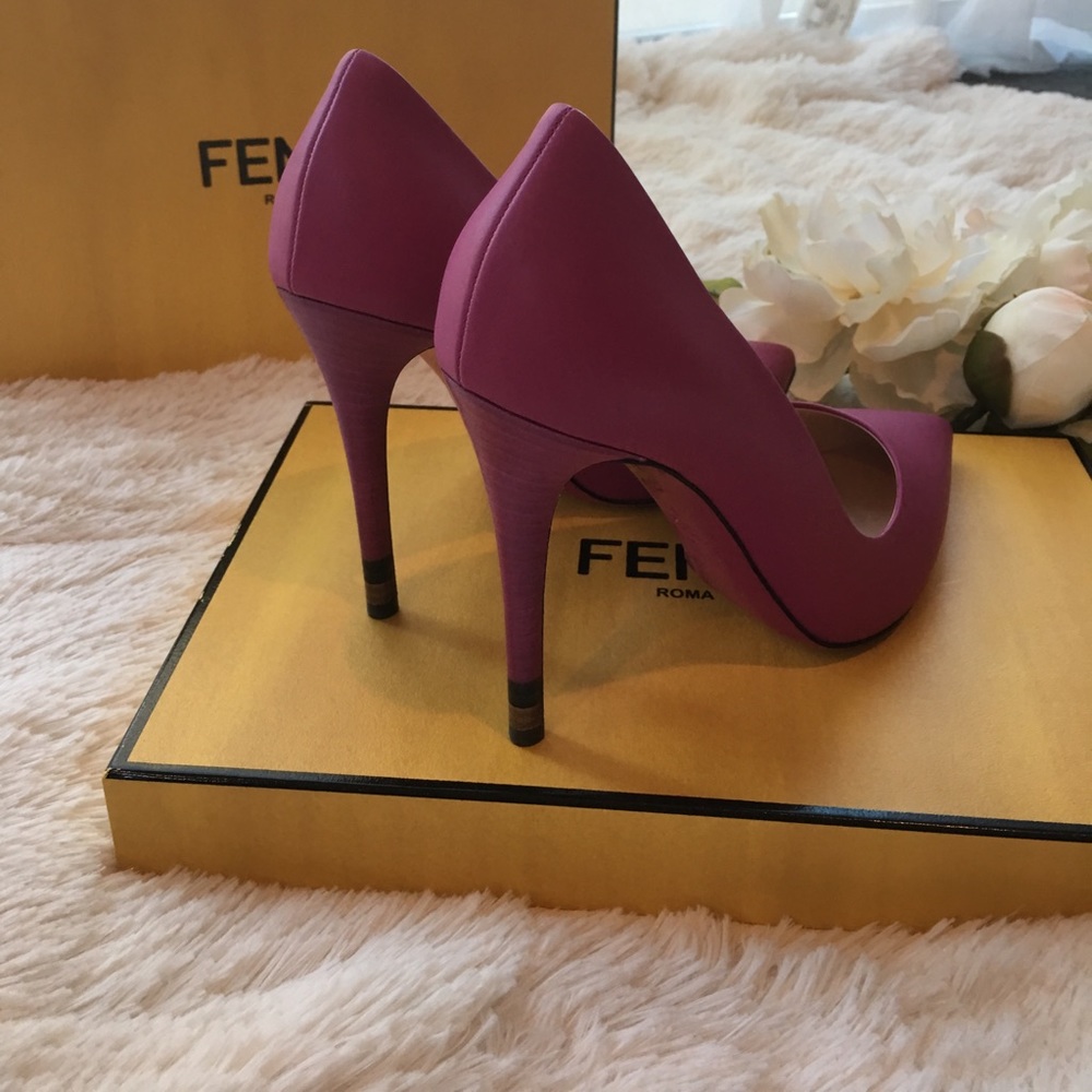 Fendi Pumps - Picture 3 of 4