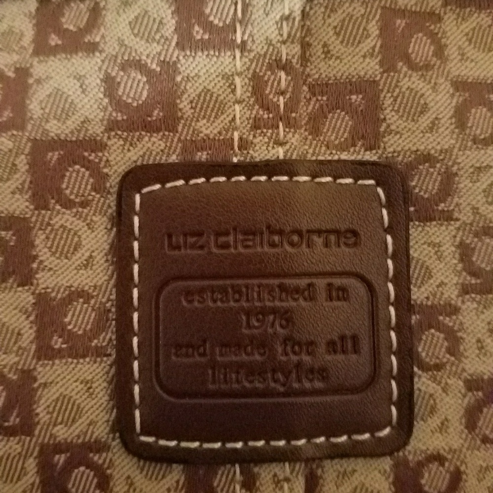 Purse - Picture 2 of 2