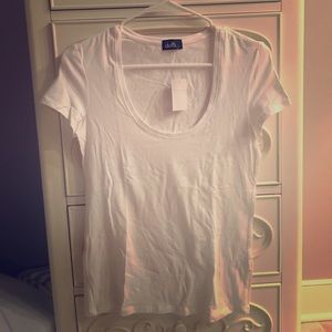 NWT Australian (dotti) white short-sleeve tee!