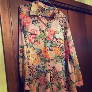 High low blouse! Picture does No justice!