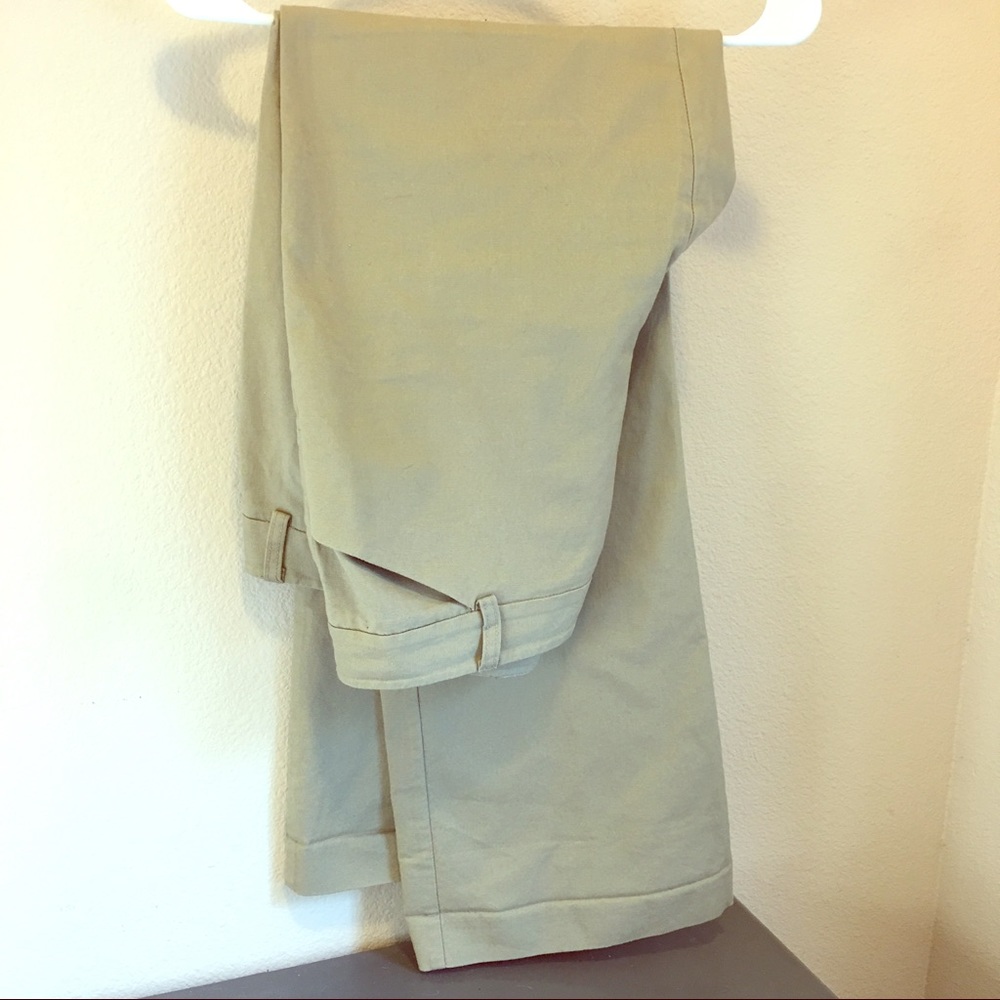 Perfect Khaki Pants! 😍 Ann Taylor 😍 Size 10