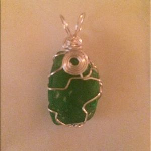🌊Green beach glass pendant