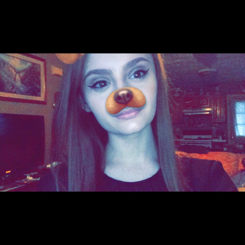 Meet your Posher, Kyla